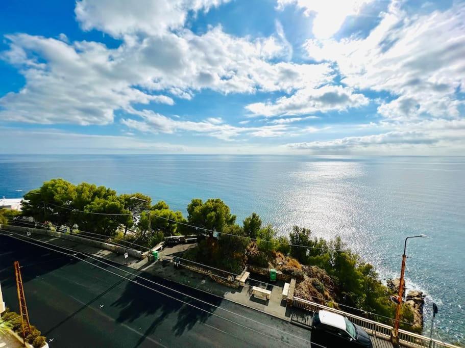 Suite Sunset 21 - Fronte Mare San Remo Exterior foto