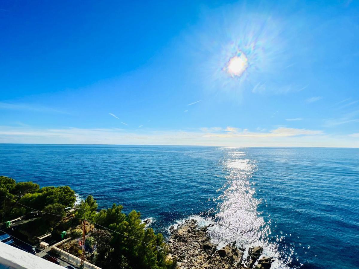 Suite Sunset 21 - Fronte Mare San Remo Exterior foto