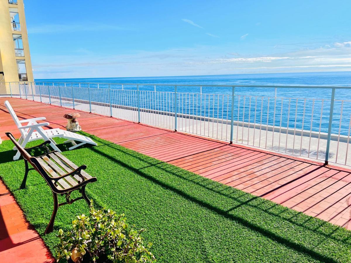 Suite Sunset 21 - Fronte Mare San Remo Exterior foto