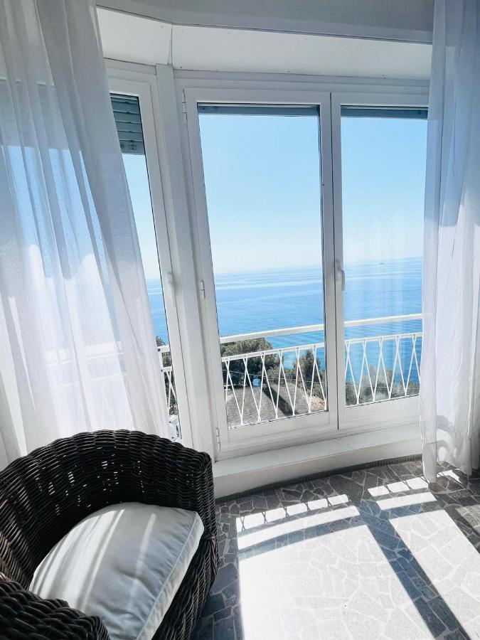 Suite Sunset 21 - Fronte Mare San Remo Exterior foto