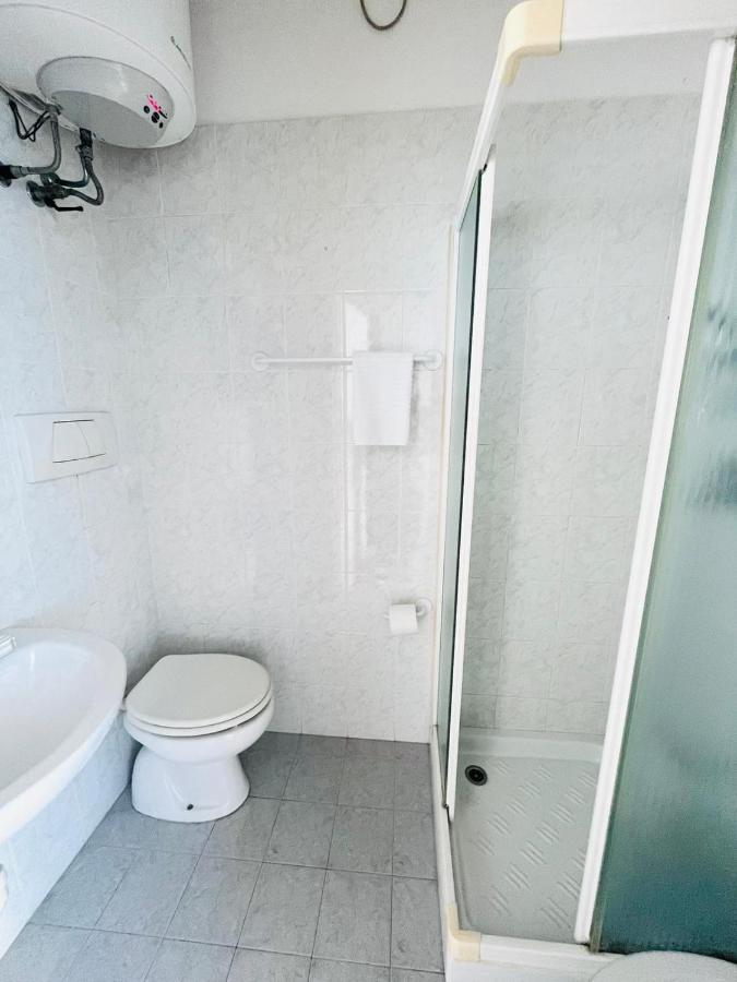 Suite Sunset 21 - Fronte Mare San Remo Exterior foto